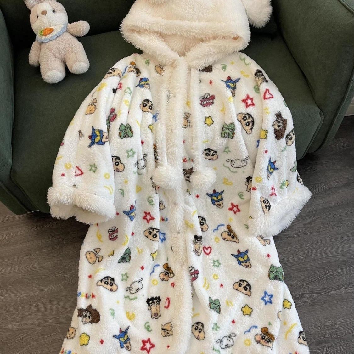 Crayon Shin-chan Cartoon-Koral – Winter Clothing Japan Bewertung und Preis