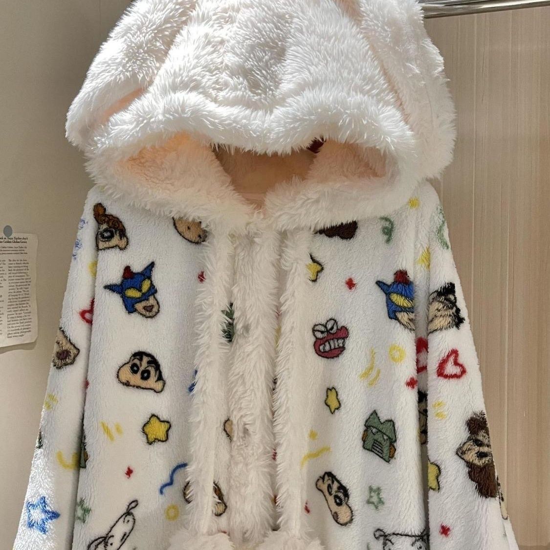 Crayon Shin-chan Cartoon-Koral – Winter Clothing Japan Bewertung und Preis